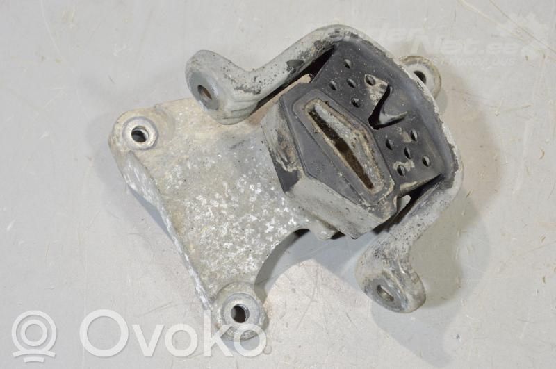 Volkswagen Transporter - Caravelle T5 Gearbox mount 