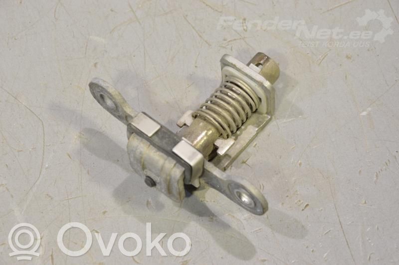 Volkswagen Amarok Tailgate lock latch 