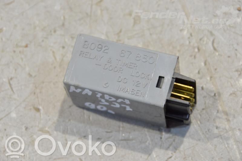 Central locking relay   B09267830