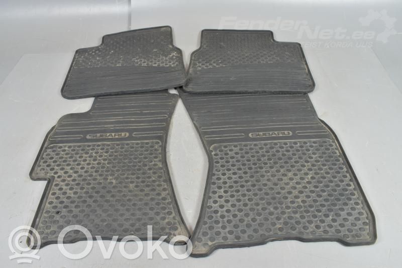 Subaru Legacy Juego de alfombras de coche 