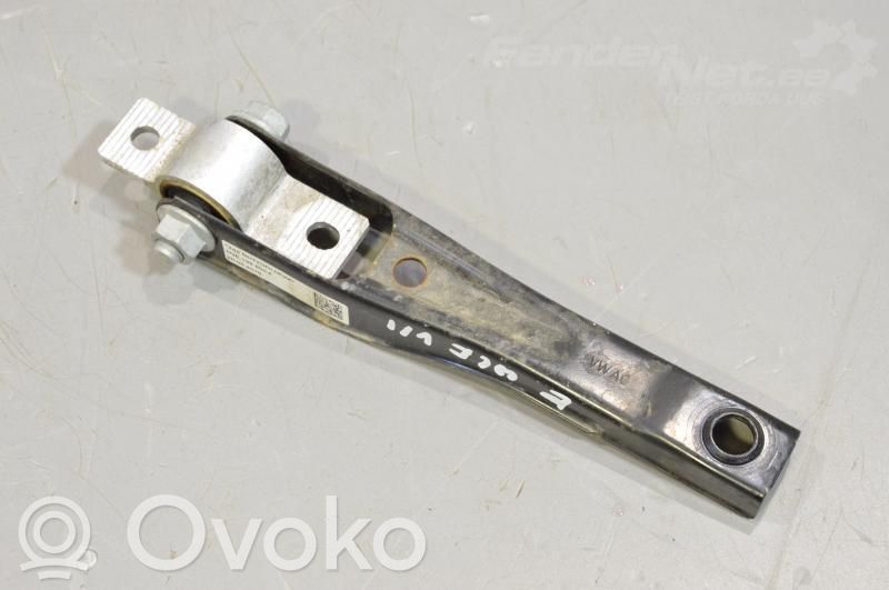 Volkswagen Golf VII Engine mounting bracket 