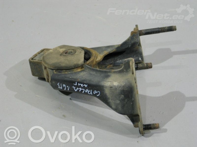 Toyota Corolla E120 E130 Variklio tvirtinimo kronšteinas 