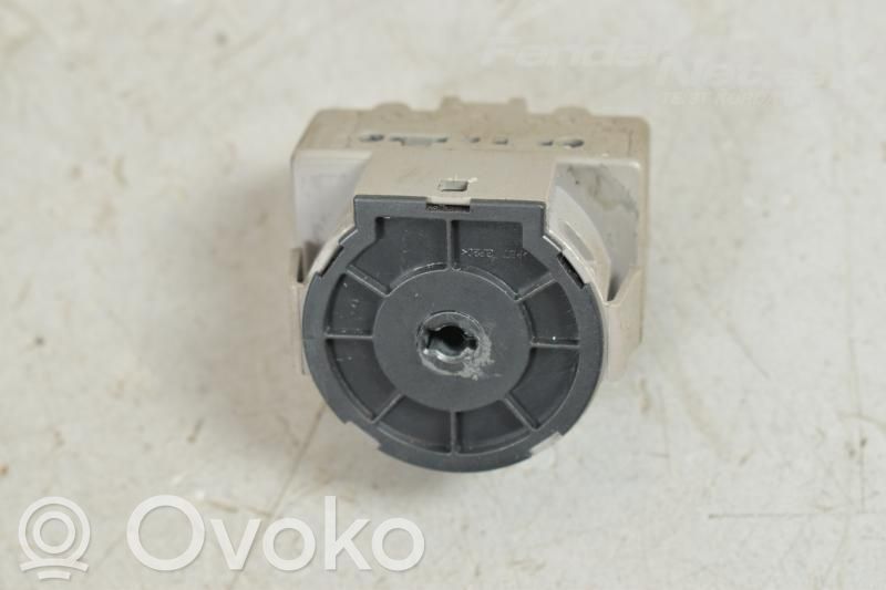 Ford Focus Ignition lock contact 