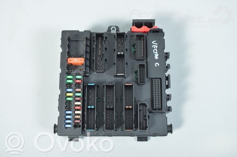 Opel Vectra C Juego de caja de fusibles 