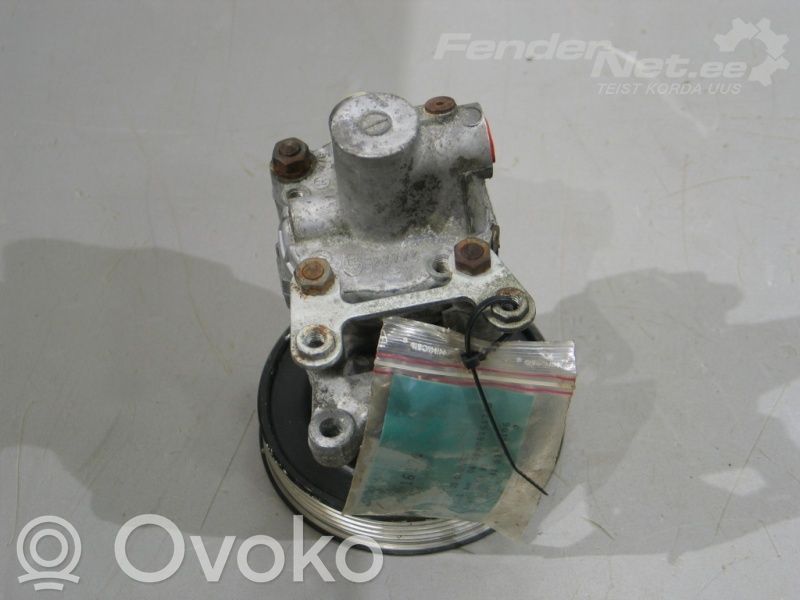 Power steering pump   2106126,32411141681
