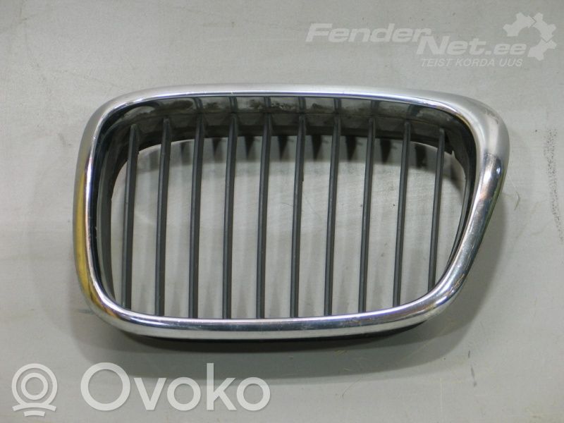 BMW 5 E39 Front grill 