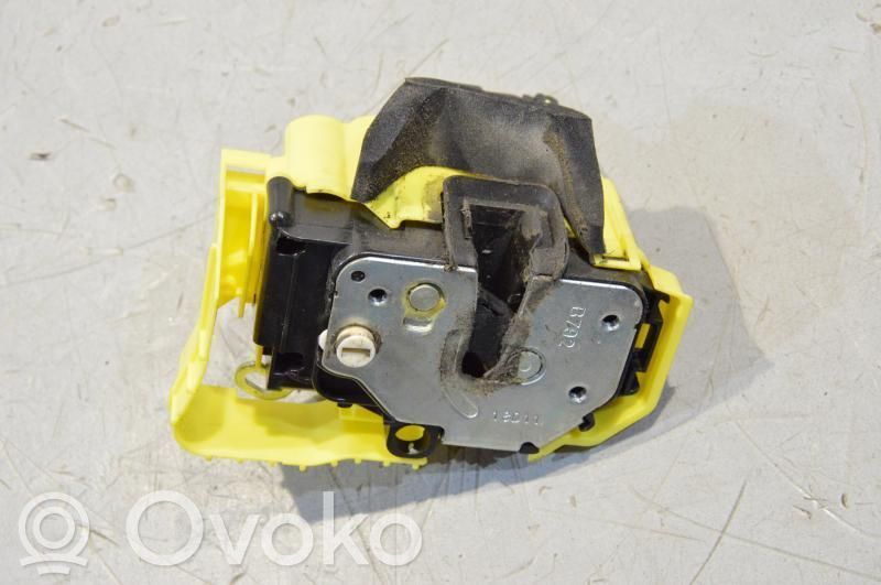 Peugeot Bipper Slankiojančių durų spyna 