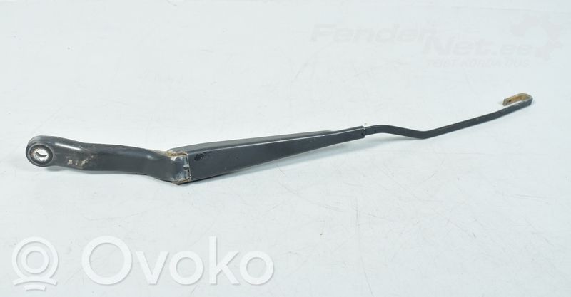 Peugeot 206 Wischerarm vorne 