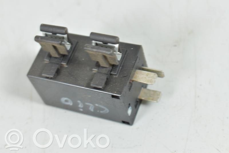 Renault Clio II Other relay 