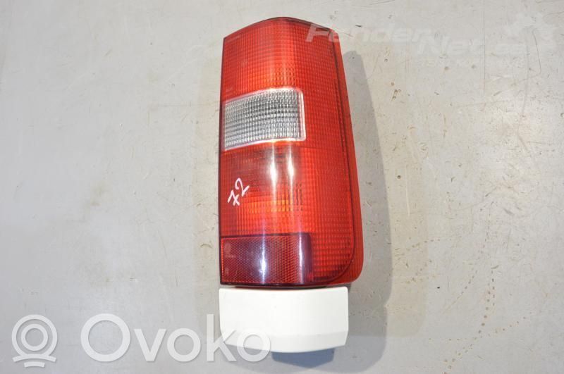 Volvo S70  V70  V70 XC Aizmugurējais lukturis virsbūvē 