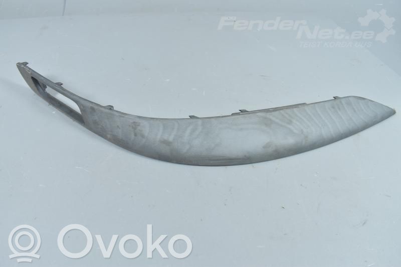 Front bumper lip   9178475