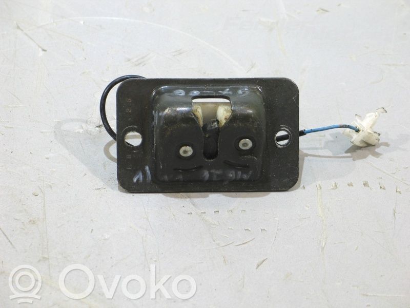 Mazda 626 Spyna galinio borto 