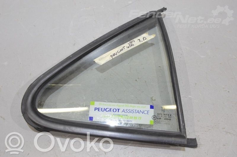 Peugeot 406 Ventanilla de ventilación de la puerta trasera 