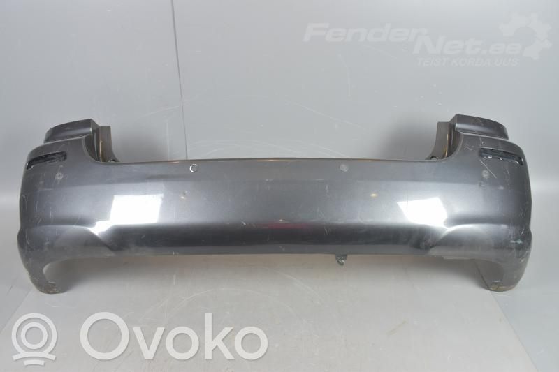 Toyota Corolla Verso AR10 Parachoques 