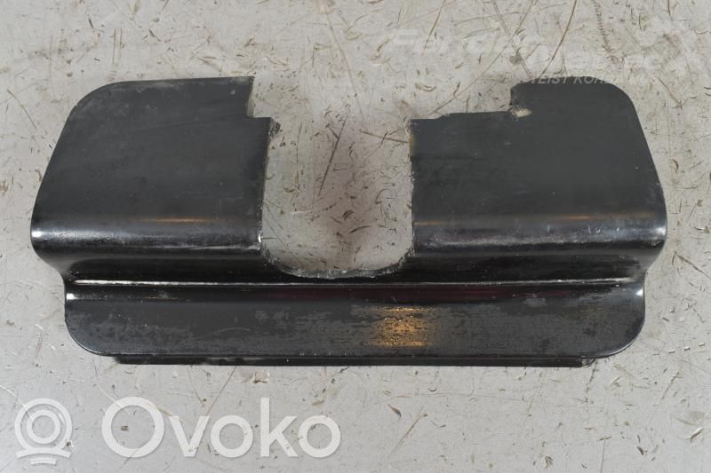 BMW 5 E39 Apakšējā bampera daļa 