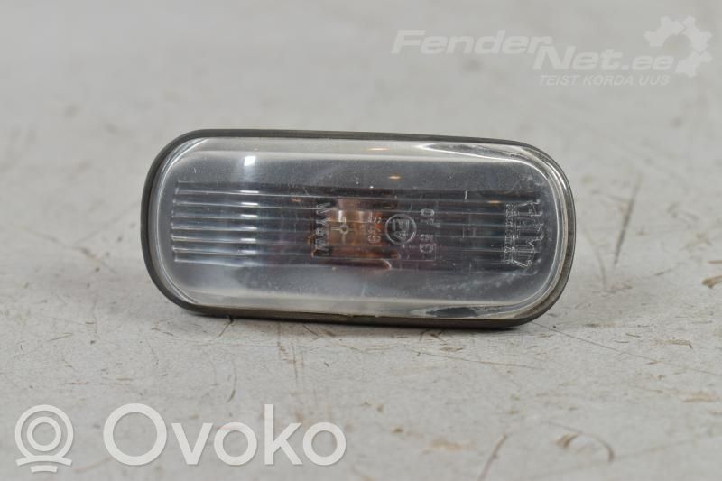 Saab 9-3 Ver1 Front fender indicator light 