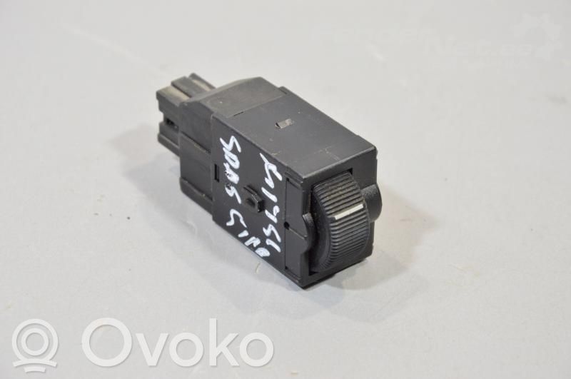 Headlight level height control switch   MR114337