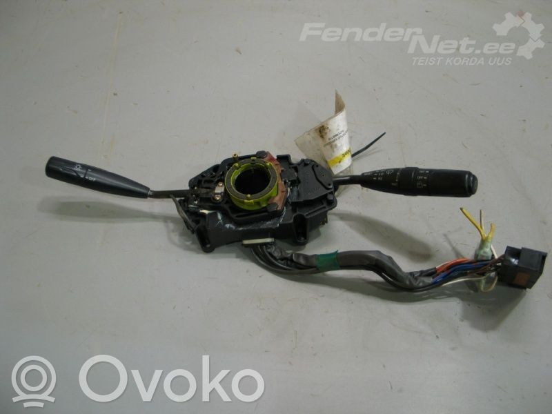 Toyota Carina T190 Interrupteur / bouton multifonctionnel 