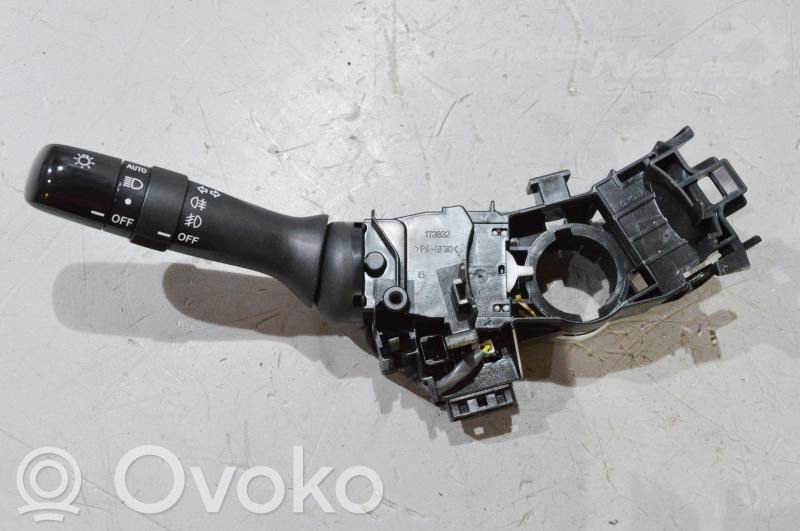 Lexus IS 220D-250-350 Interruptor/palanca de limpiador de luz de giro 
