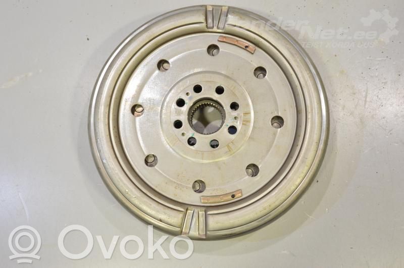 Vauhtipyörä   06K105266A