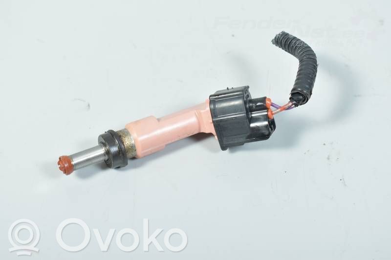 Toyota Avensis T270 Inyector de combustible 