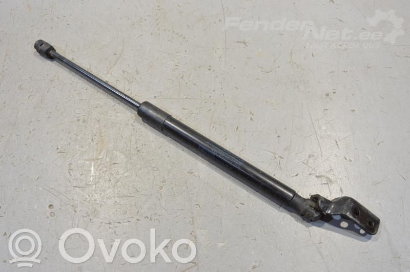 KIA Ceed Tailgate strut 