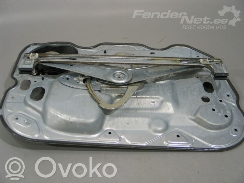 Ford Focus Front window lifting mechanism without motor 