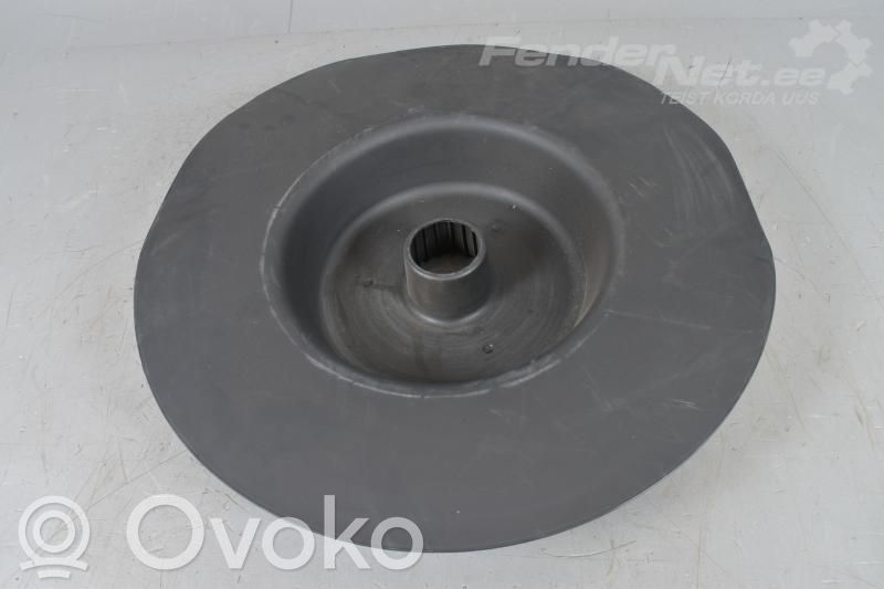Vararenkaan osion verhoilu   71111094912