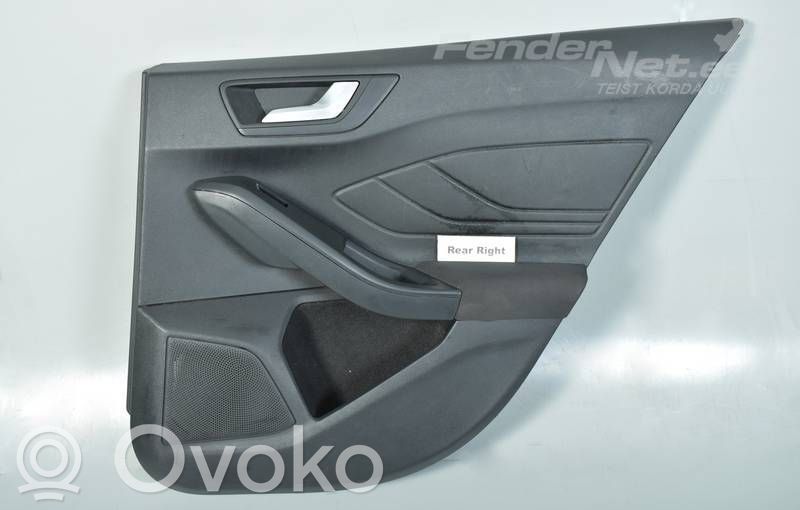 Ford Focus Apšuvums aizmugurējām durvīm 
