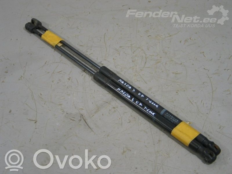 Mazda 3 I Tailgate strut 