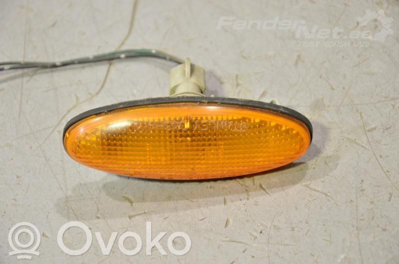 Mazda 626 Front fender indicator light 