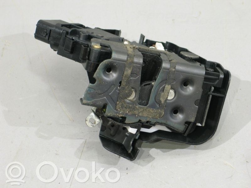 Ford Focus Front door lock 