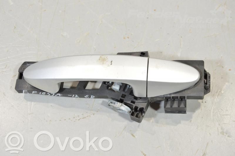 Ford Fiesta Klamka/wspornik zewnętrzny drzwi przednich 