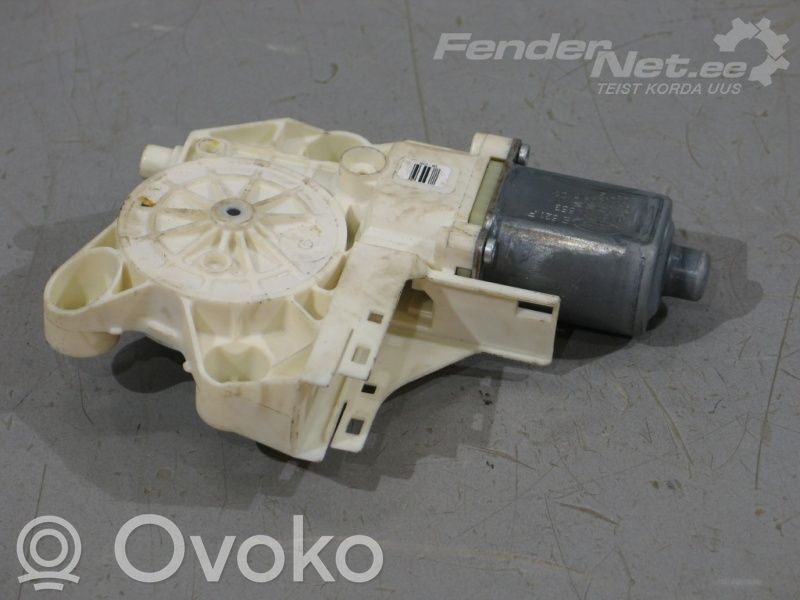 Ford Focus Front door window regulator motor 