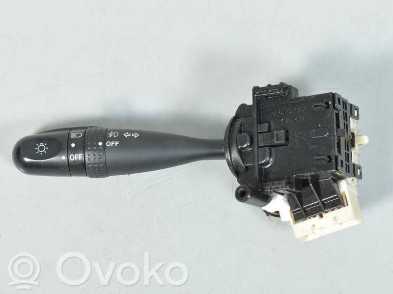 Toyota RAV 4 (XA20) Interruptor/palanca de limpiador de luz de giro 