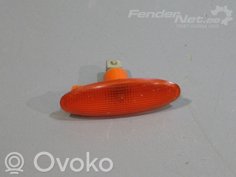 Ford Mondeo MK II Seitenblinker 