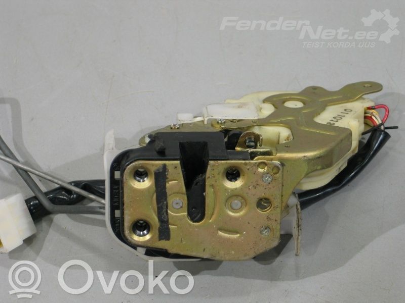 Mazda 626 Etuoven lukko 