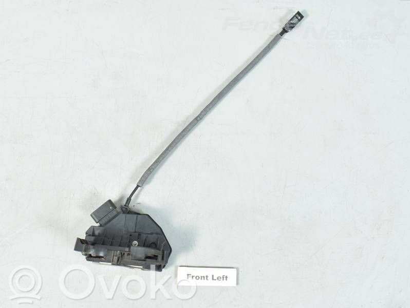 Priekšpusē slēdzene   BM5AA21813CG,2759547,2067563