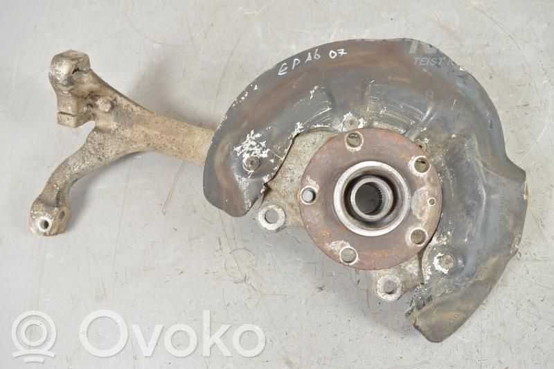 Audi A6 S6 C6 4F Front wheel hub spindle knuckle 