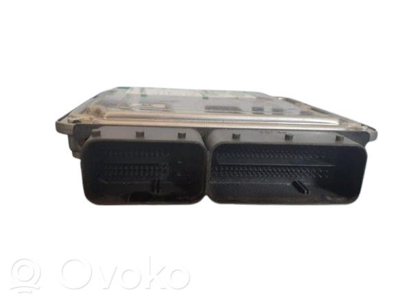 Centralina/modulo del motore   8518269,0281018552