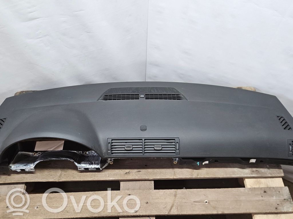 Panelė   8E1857067