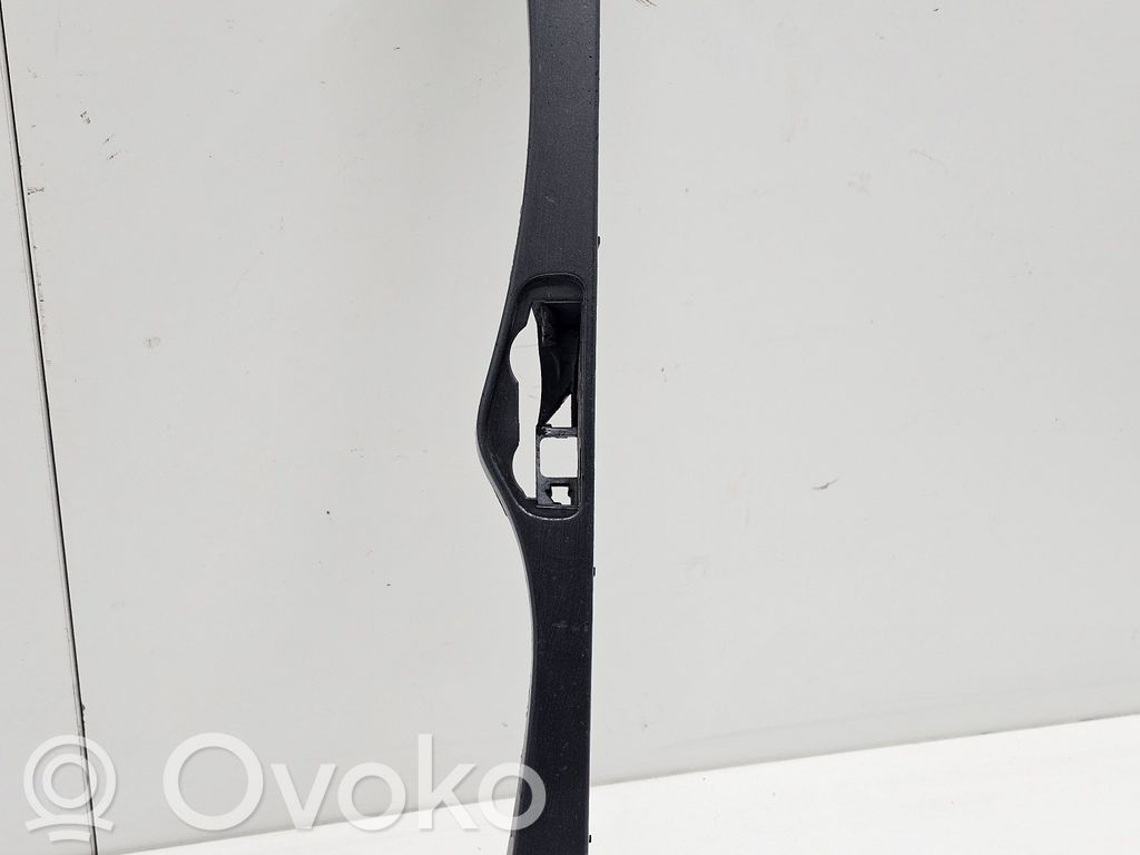 BMW 3 E46 Under headlight/headlamp trim 