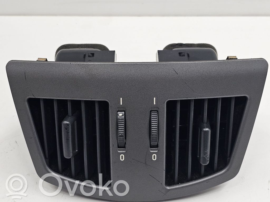 BMW 7 E65 E66 Rear air vent grill 