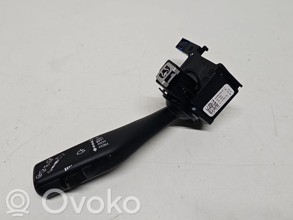 Volkswagen Tiguan Palanca de control del limpiaparabrisas 