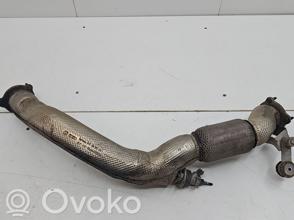Audi A4 S4 B8 8K Zacisk obejmy rury tłumika 