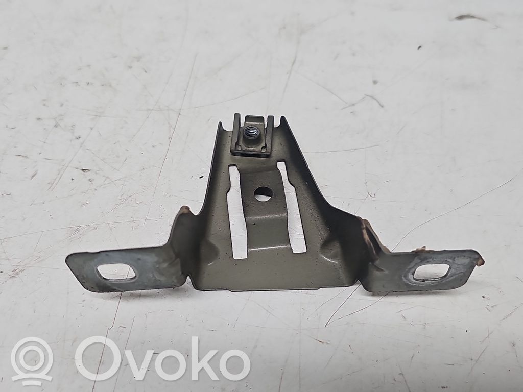 BMW 7 F01 F02 F03 F04 Bridă fixare aripă față 