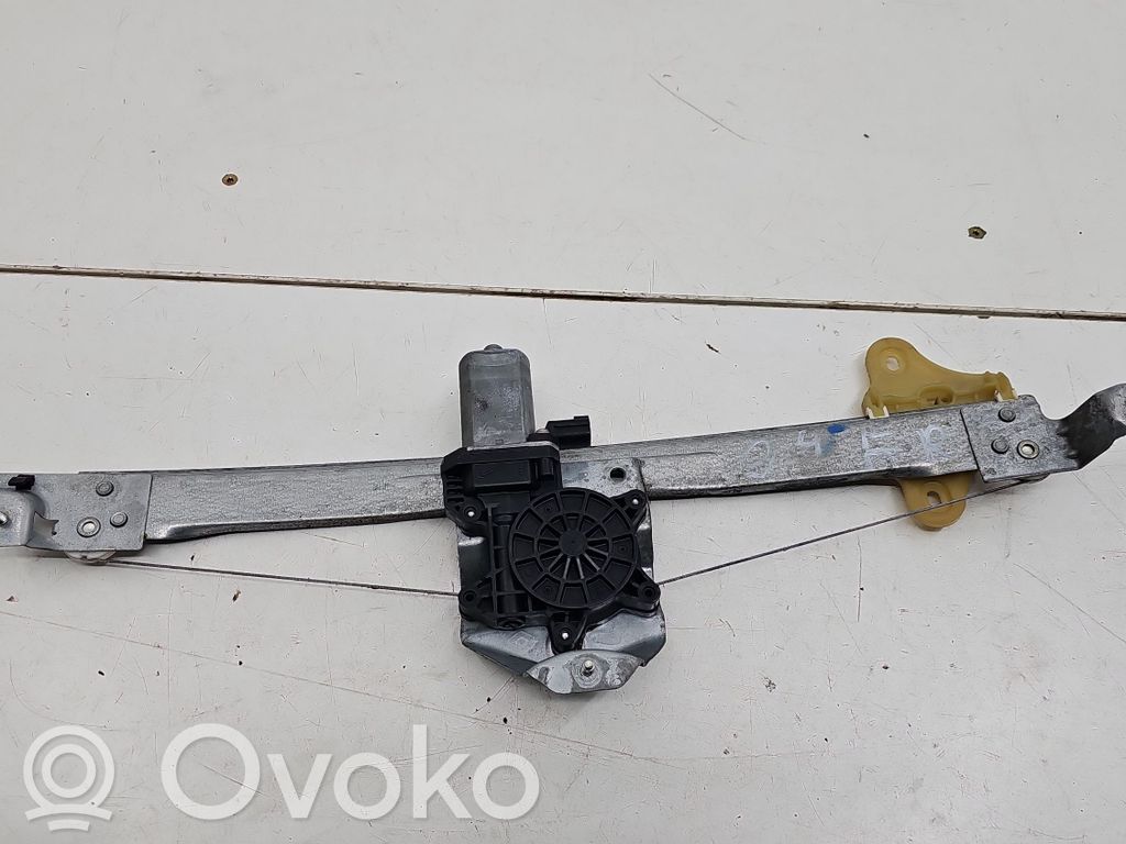 Renault Captur Front door window regulator with motor 