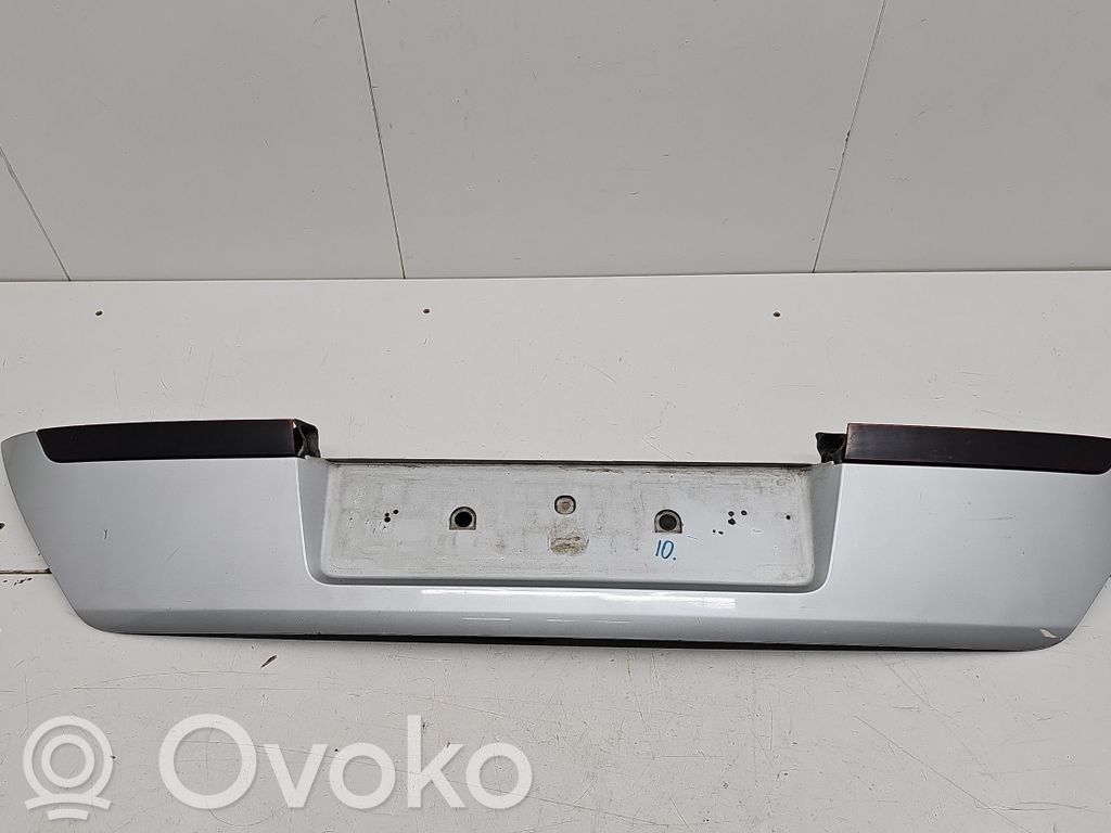 Tailgate trim   51138223241,63217164741,63217164742,7164741,7164742,8223241