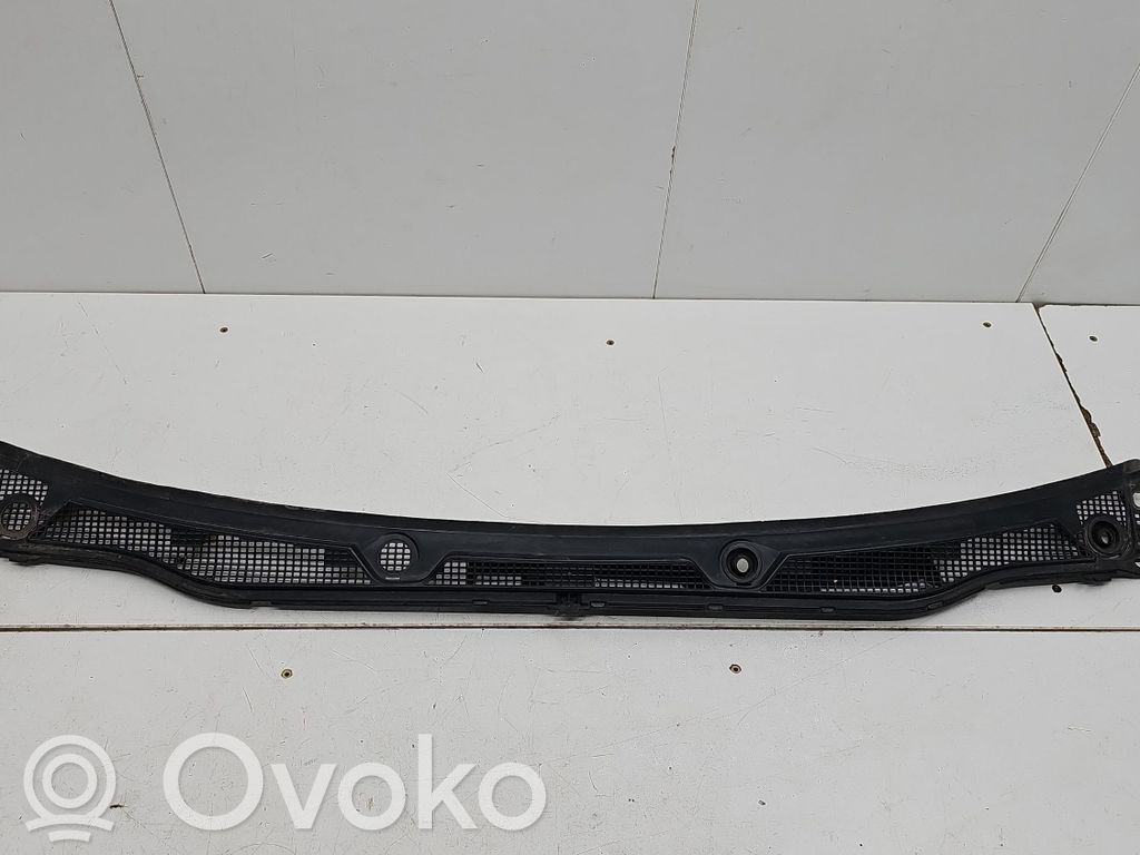 Renault Captur Wiper trim 