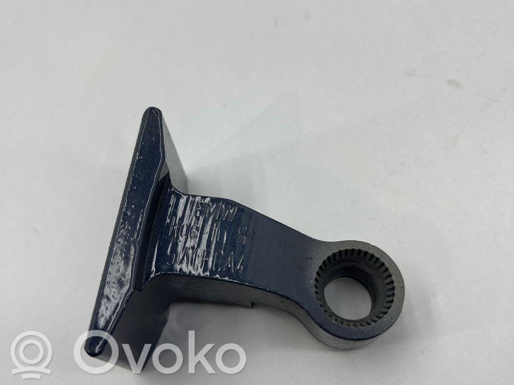 BMW 1 F40 Front door lower hinge 